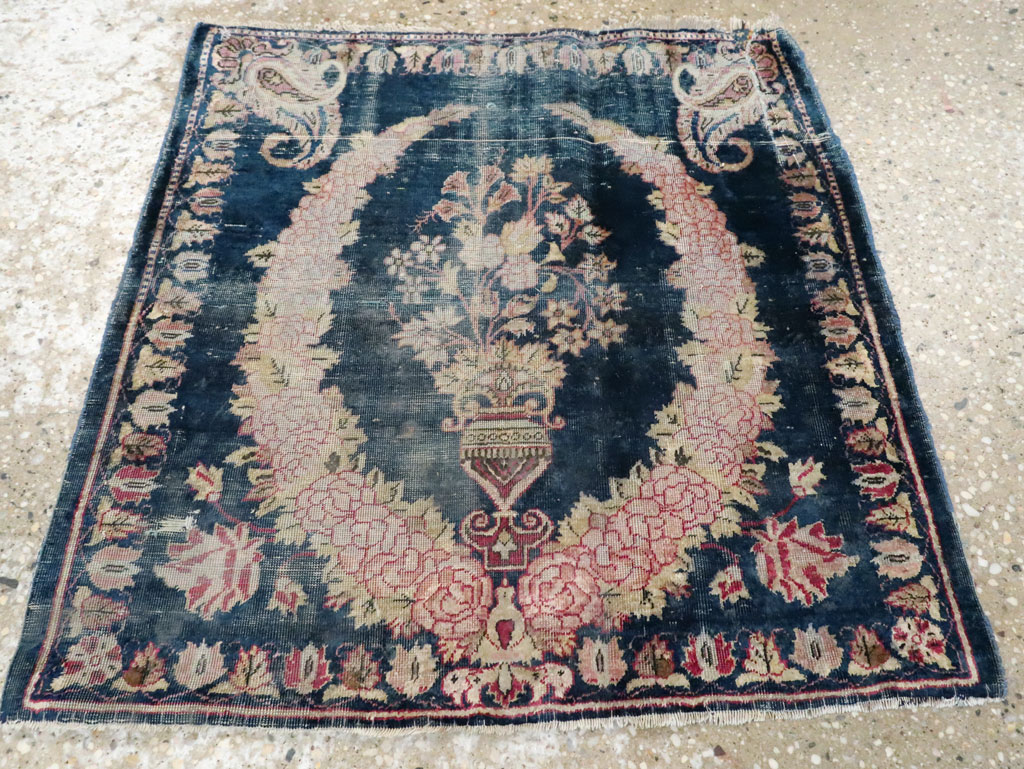 Antique Persian Kashan Silk Rug, No.13518 - Galerie Shabab