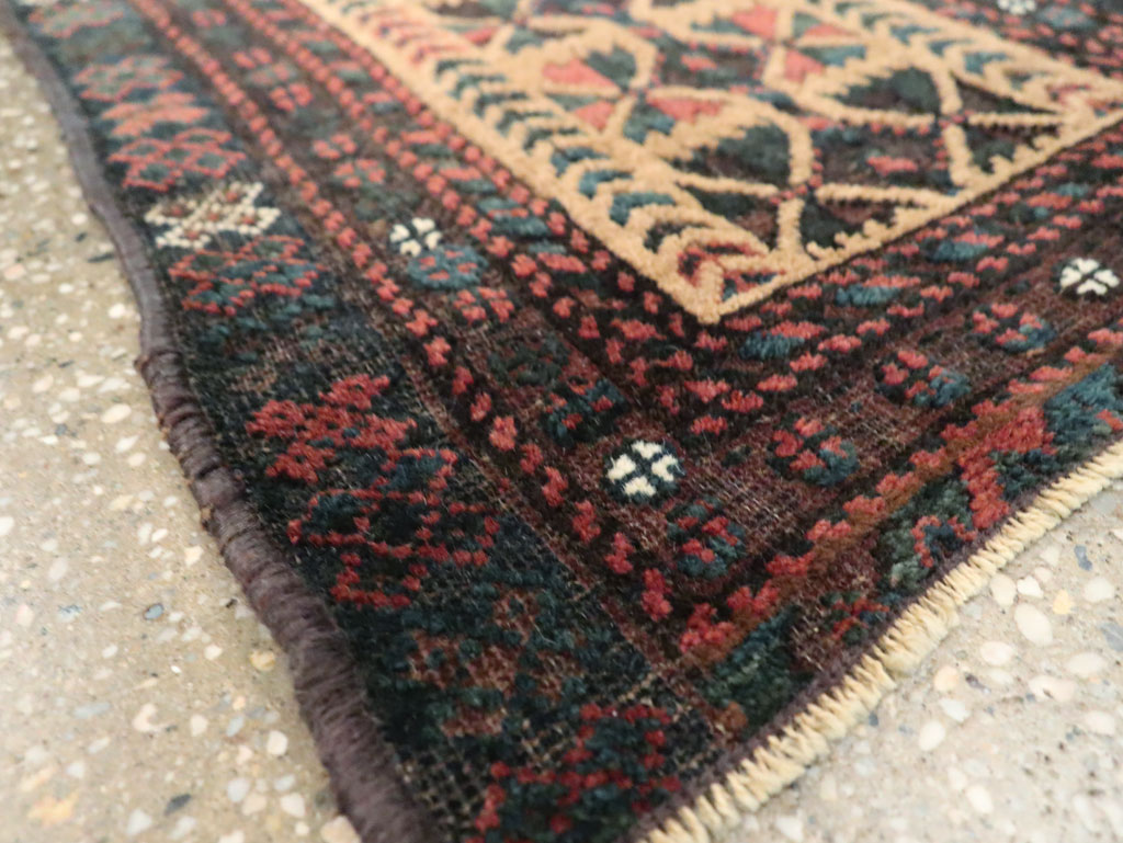 Antique Persian Baluch Rug, No.13519 - Galerie Shabab