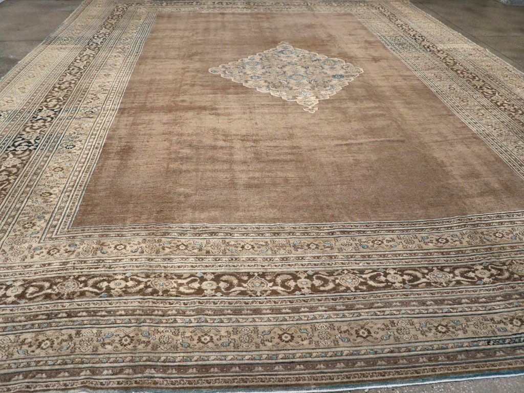 Antique Persian Khorossan Carpet, No.13548 - Galerie Shabab