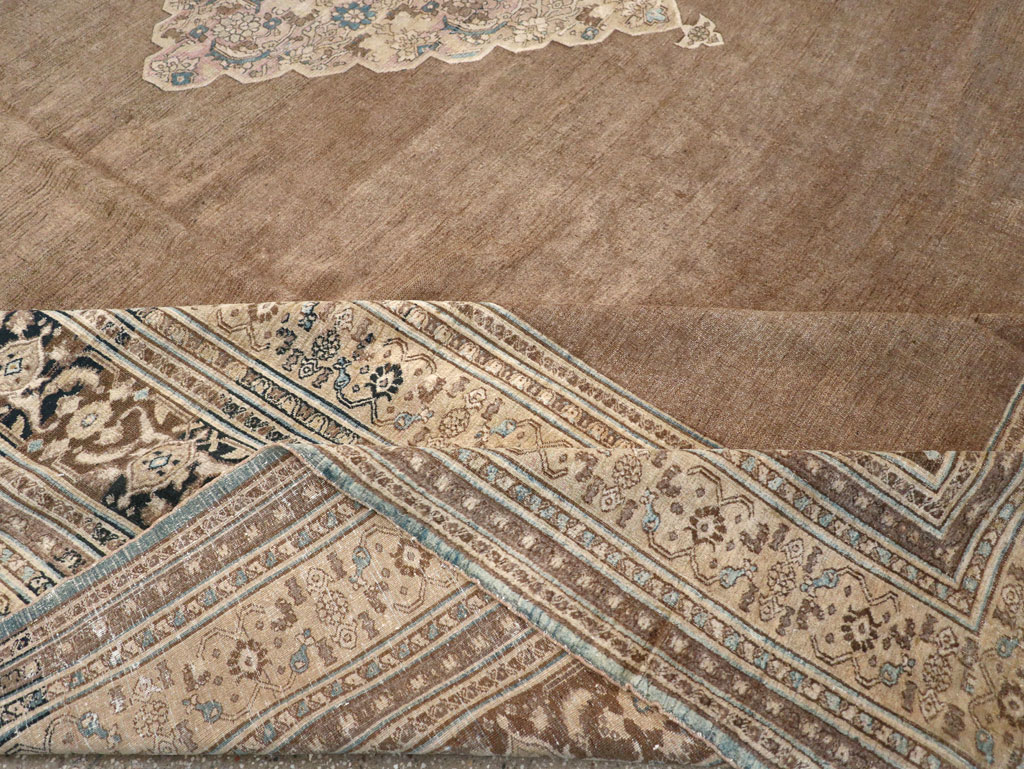 Antique Persian Khorossan Carpet, No.13548 - Galerie Shabab