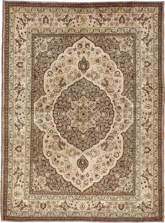Antique Persian Tabriz Rug, No.13557 - Galerie Shabab