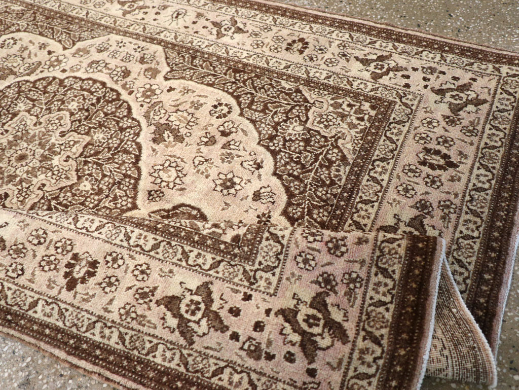 Antique Persian Tabriz Rug, No.13557 - Galerie Shabab