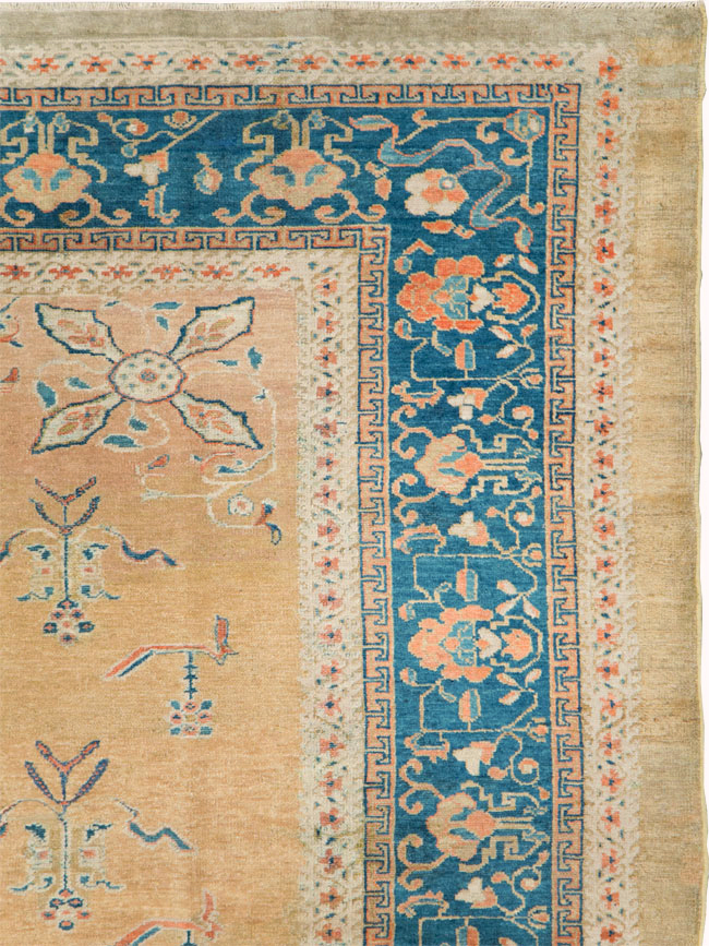 Antique Persian Malayer Square Carpet, No.13568 - Galerie Shabab