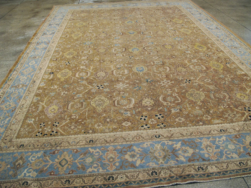 Antique Persian Mahal Carpet, No.13621 - Galerie Shabab