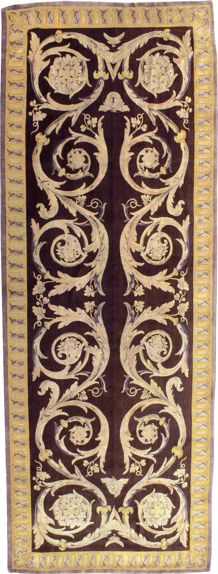 Antique French Savonnerie Carpet, No.13648 - Galerie Shabab