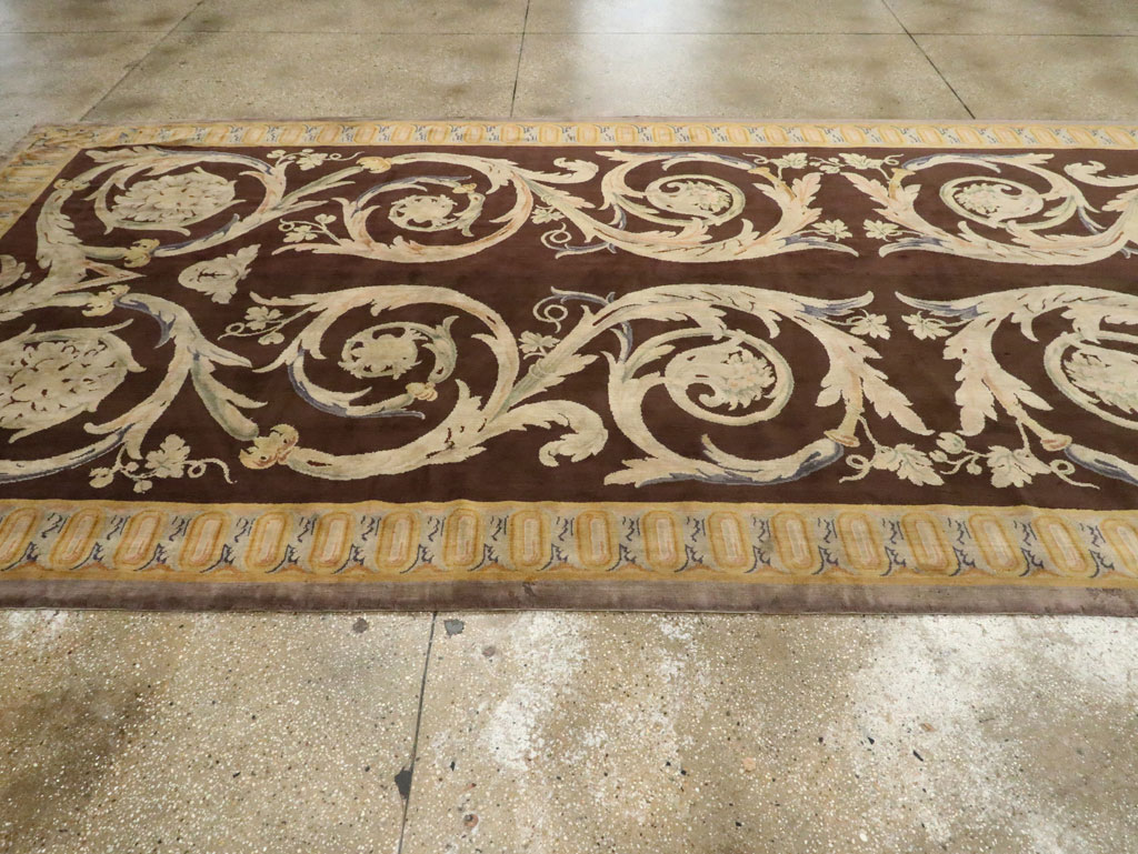 Antique French Savonnerie Carpet, No.13648 - Galerie Shabab