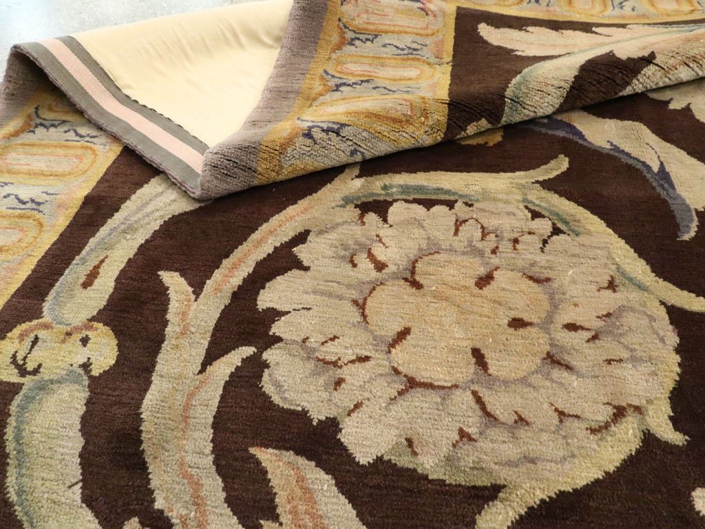Antique French Savonnerie Carpet, No.13648 - Galerie Shabab