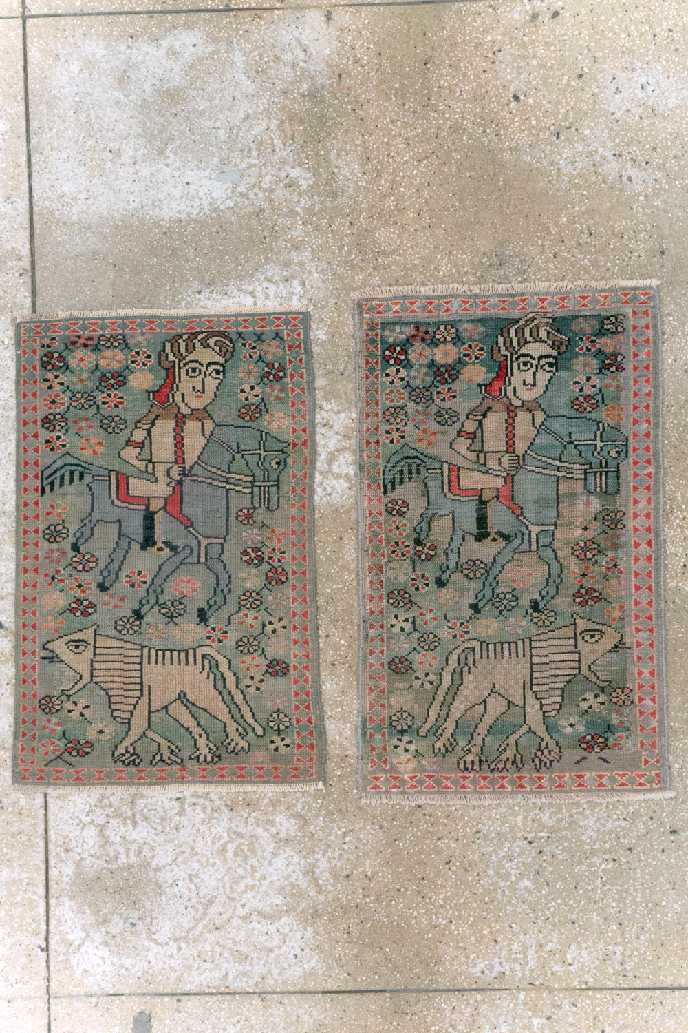Antique Persian Malayer Pictorial Rug (Pair: 1 of 2), No.13667 - Galerie Shabab