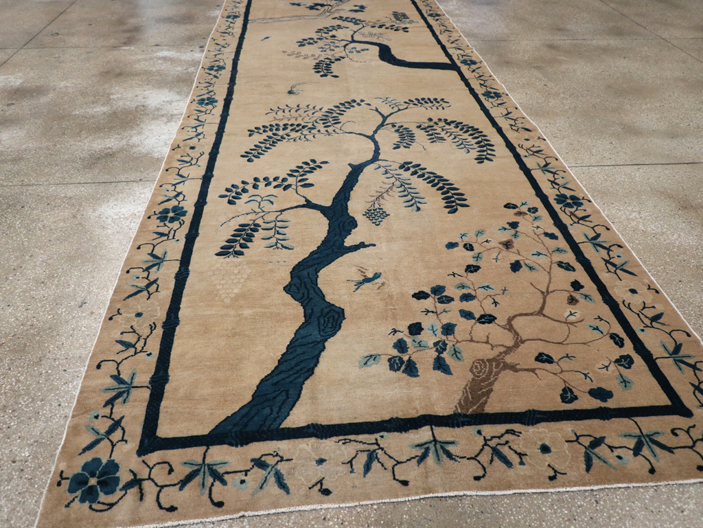 Antique Chinese Peking Wide Gallery Runner, No.13708 - Galerie Shabab