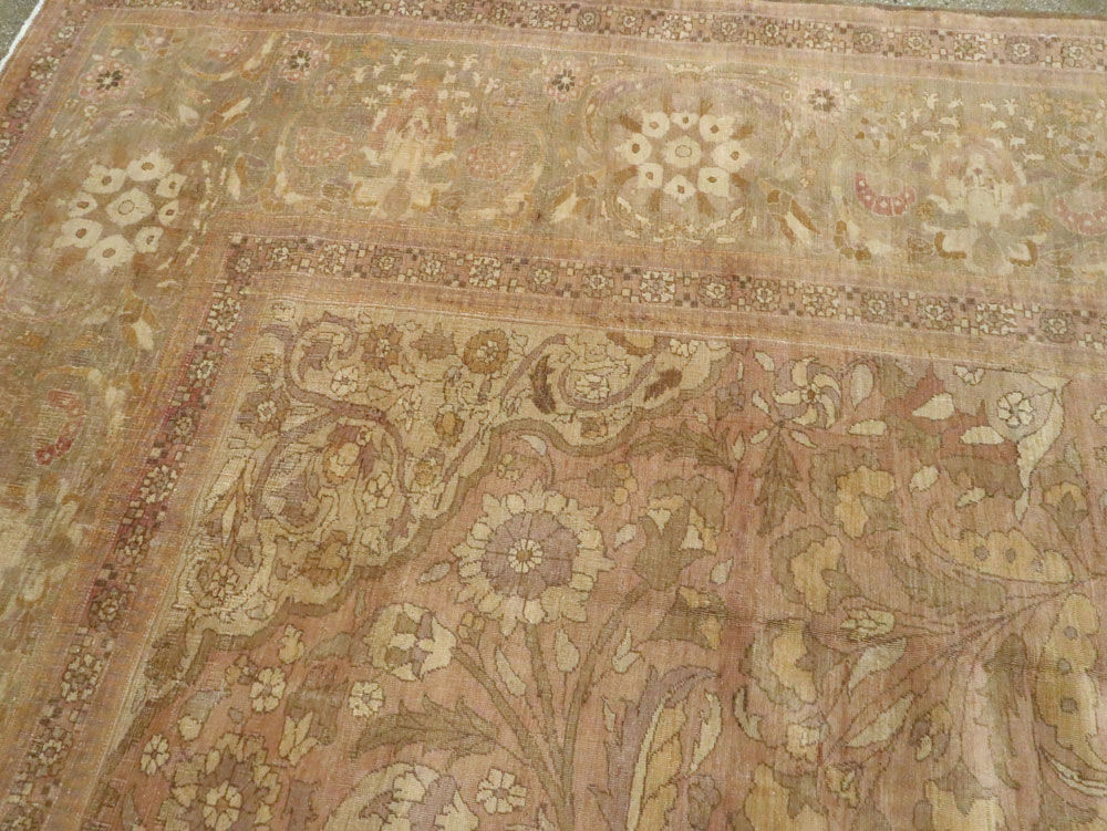 Vintage Turkish Herekeh Carpet, No.13716 - Galerie Shabab