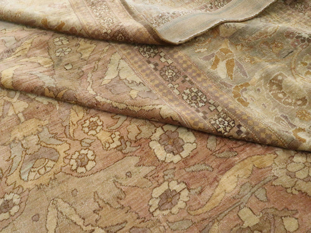 Vintage Turkish Herekeh Carpet, No.13716 - Galerie Shabab