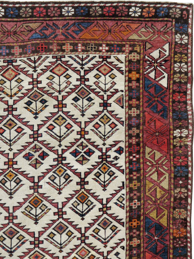 Antique Caucasian Shirvan Rug, No.13718 - Galerie Shabab