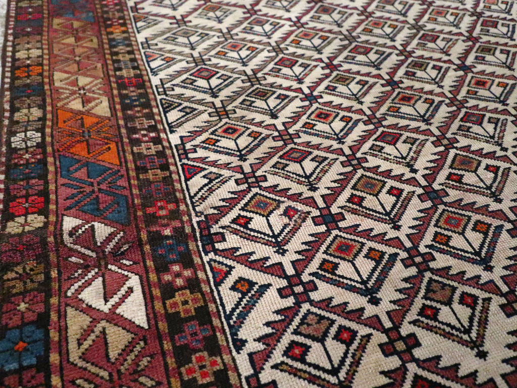Antique Caucasian Shirvan Rug, No.13718 - Galerie Shabab