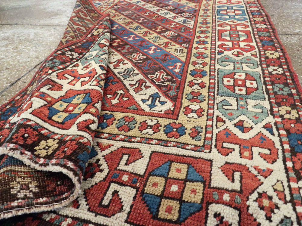 Antique Caucasian Kazak Long Rug, No.13719 - Galerie Shabab
