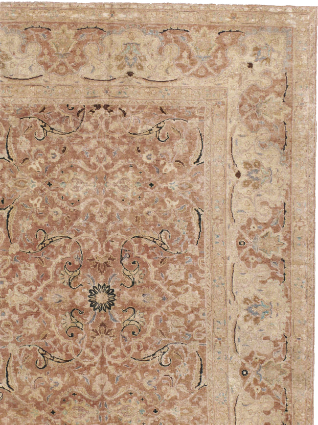 Antique Persian Tabriz Carpet, No.13724 - Galerie Shabab