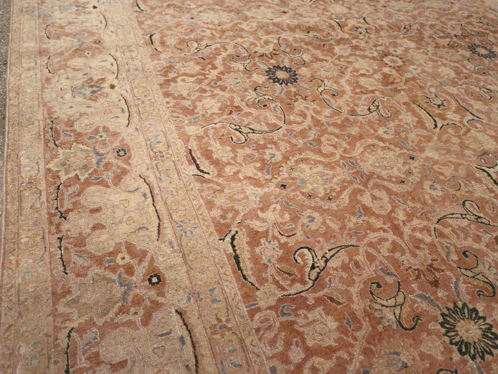 Antique Persian Tabriz Carpet, No.13724 - Galerie Shabab