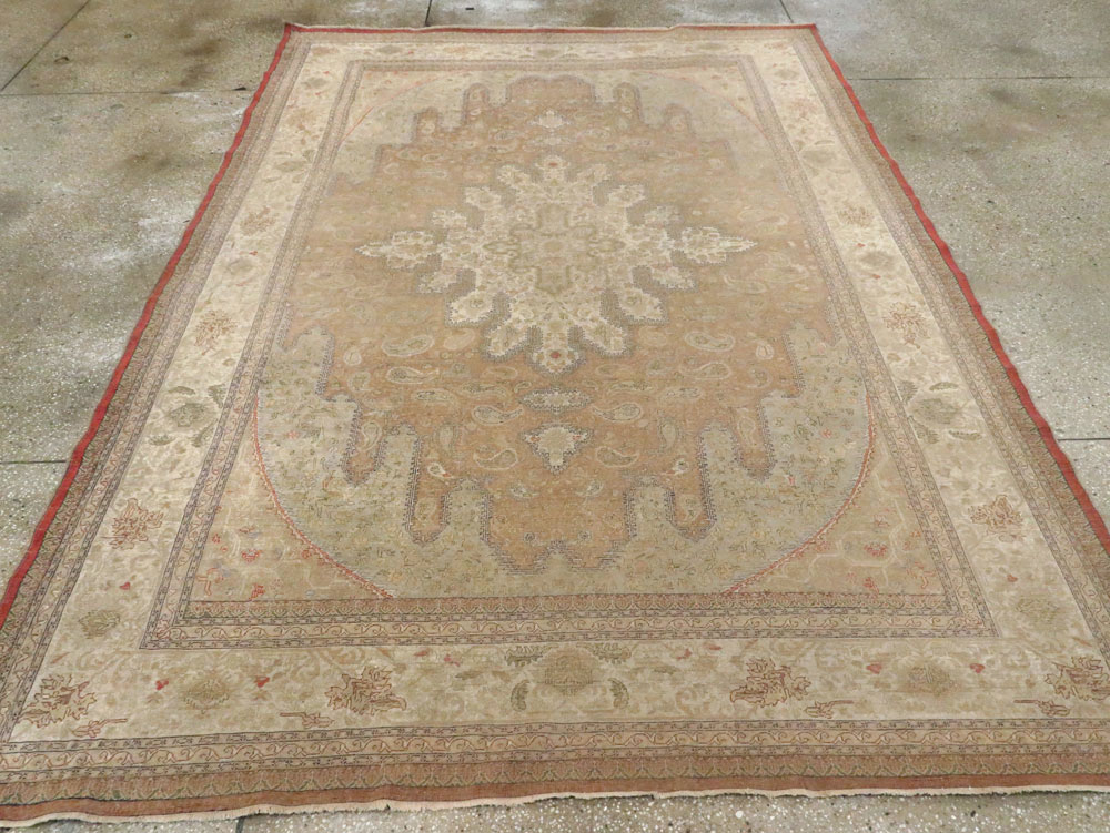 Vintage Turkish Sivas Rug, No.13803 - Galerie Shabab