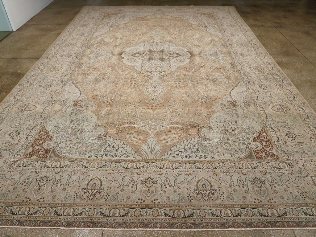 Vintage Tabriz Persian Carpet, No.13818 - Galerie Shabab