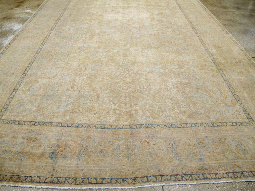 Antique Persian Lavar Kerman Carpet, No.13822 - Galerie Shabab