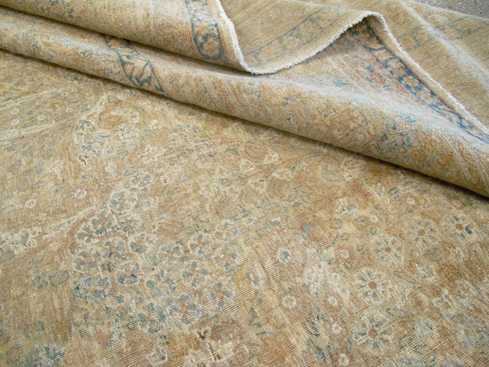 Antique Persian Lavar Kerman Carpet, No.13822 - Galerie Shabab