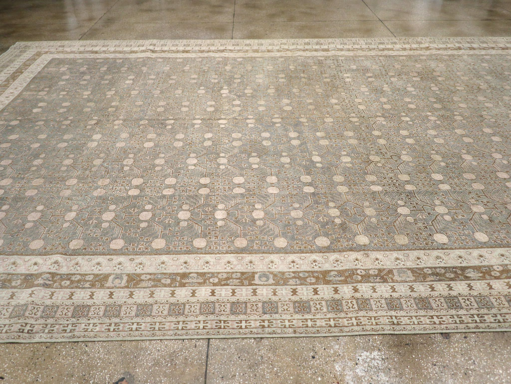 Antique East Turkestan Khotan Large Carpet, No.13828 - Galerie Shabab