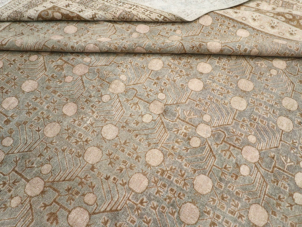 Antique East Turkestan Khotan Large Carpet, No.13828 - Galerie Shabab