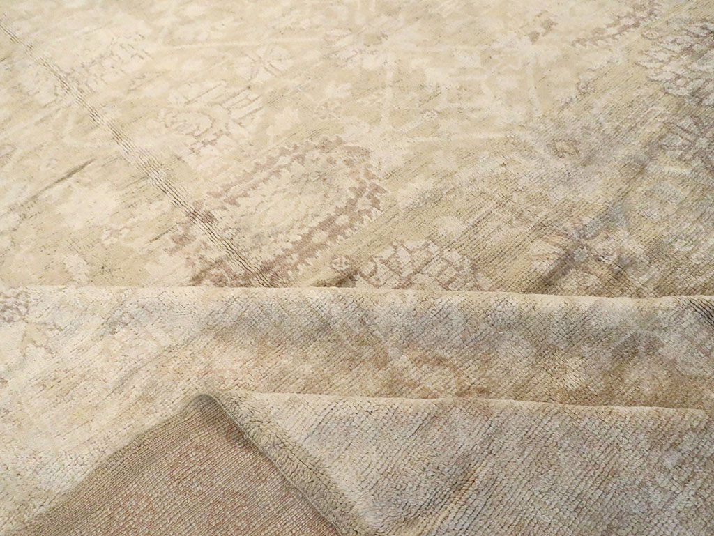 Vintage Turkish Oushak Carpet, No.13835 - Galerie Shabab