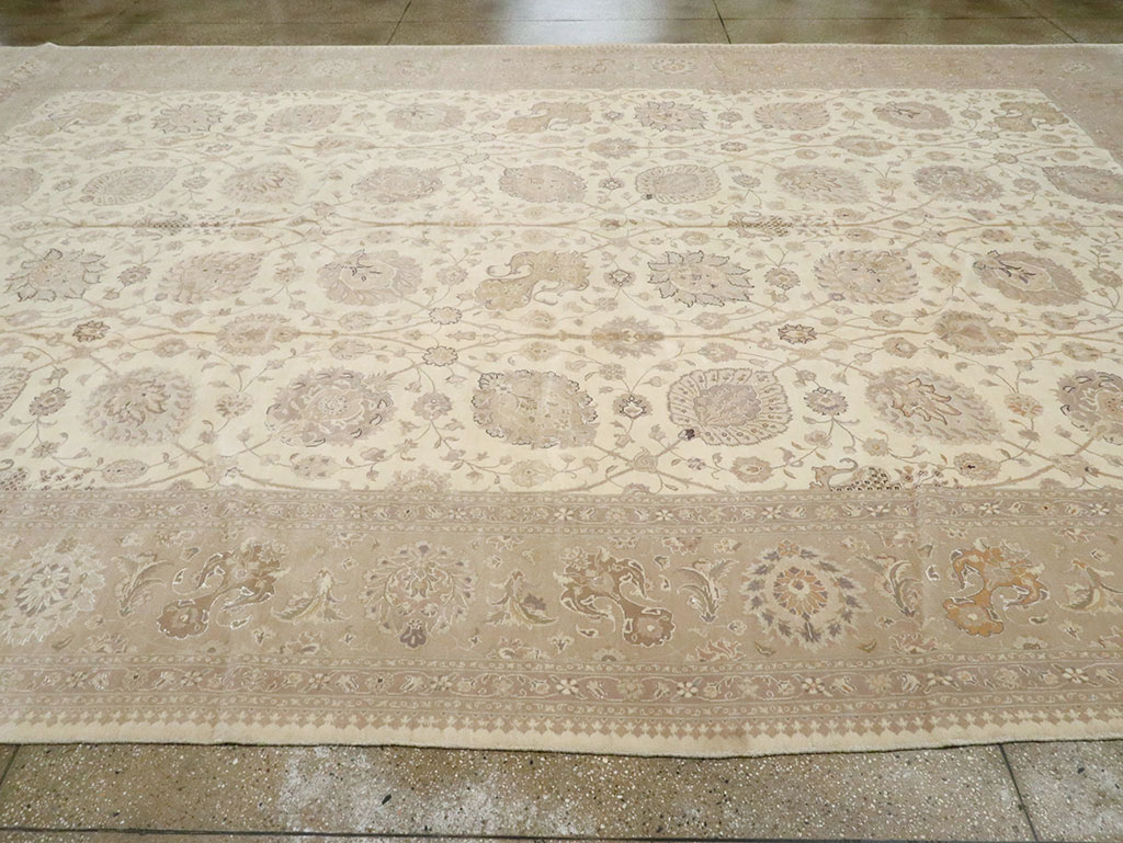 Vintage Persian Tabriz Carpet, No.13844 - Galerie Shabab