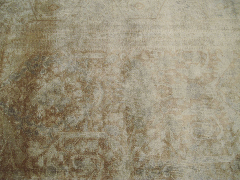 Vintage Persian Tabriz Carpet, No.13845 - Galerie Shabab