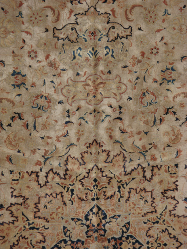 Antique Persian Tabirz Rug, No.13847 - Galerie Shabab