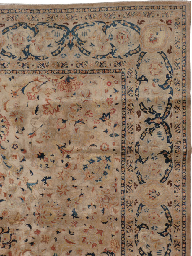 Antique Persian Tabirz Rug, No.13847 - Galerie Shabab
