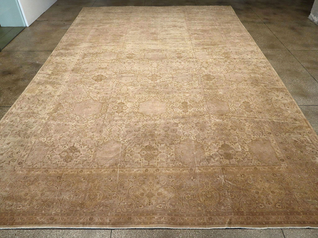Vintage Persian Tabriz Oversize Carpet, No.13854 - Galerie Shabab