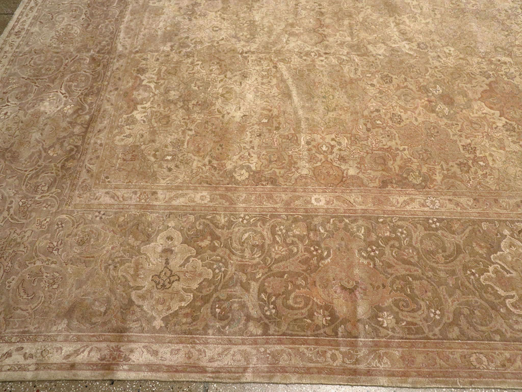 Vintage Persian Tabriz Oversize Carpet, No.13854 - Galerie Shabab