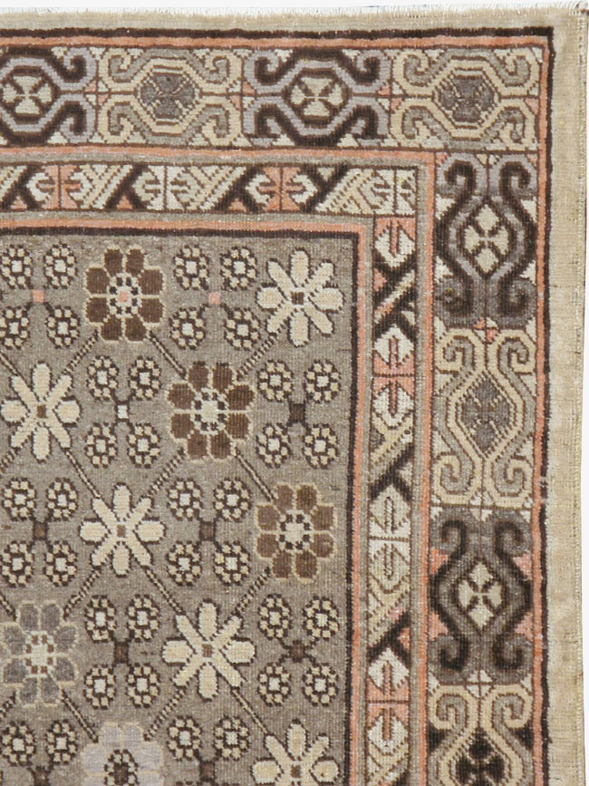 Vintage East Turkestan Khotan Rug, No.13885 - Galerie Shabab