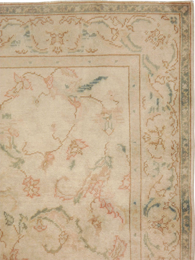 Antique Turkish Oushak Carpet, No.13910 - Galerie Shabab