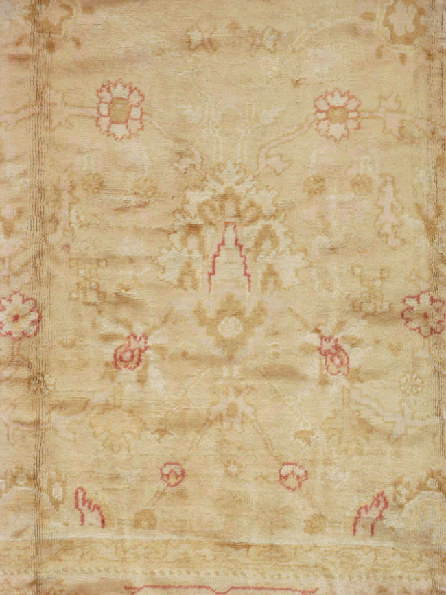 Antique Turkish Oushak Carpet, No.13914 - Galerie Shabab