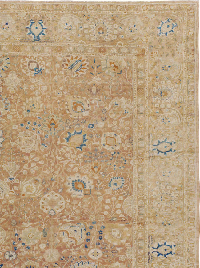 Antique Turkish Sivas Carpet, No.13929 - Galerie Shabab