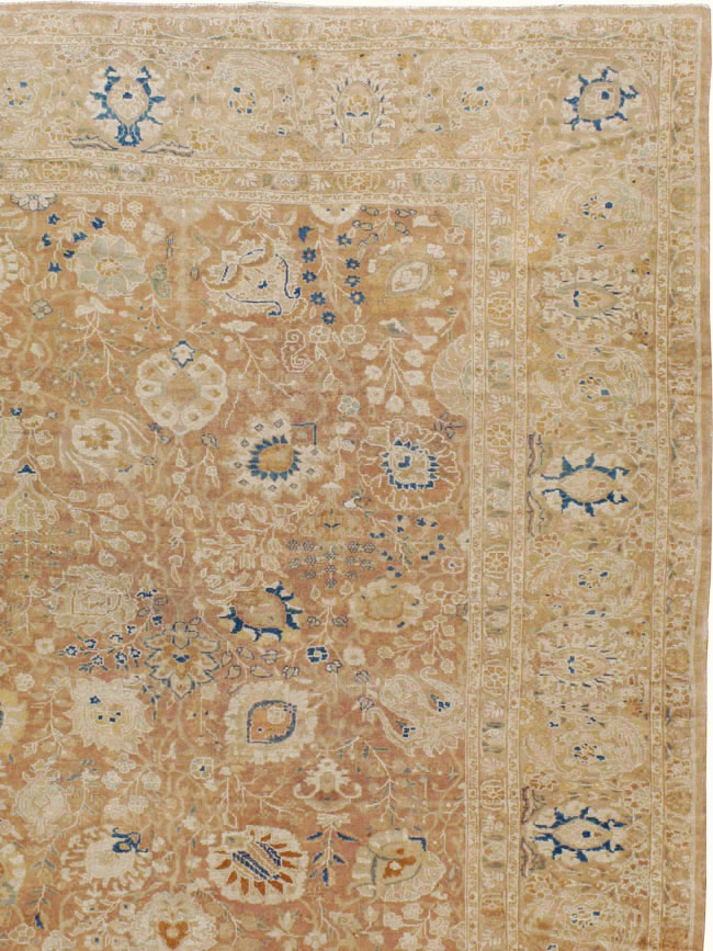 Antique Turkish Sivas Carpet, No.13929 - Galerie Shabab