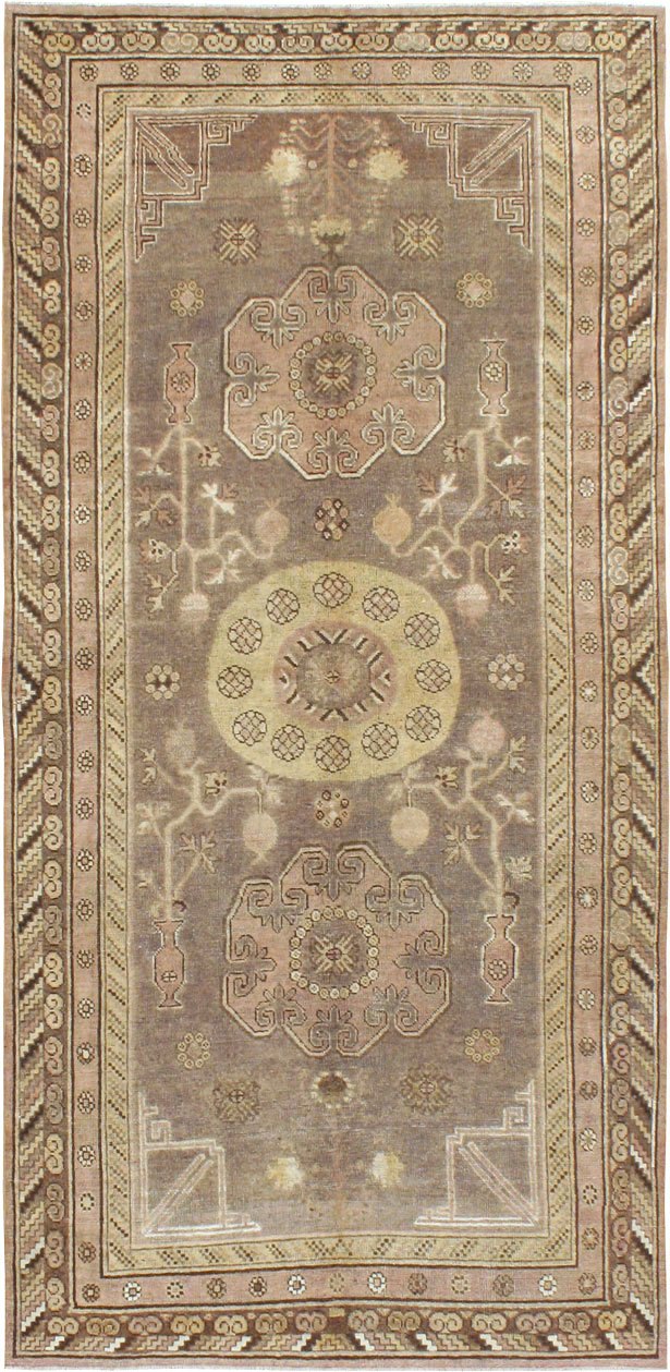 Antique East Turkestan Khotan Carpet, No.13961 - Galerie Shabab