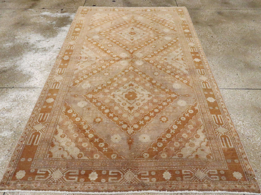 Antique East Turkestan Khotan Carpet, No.13967 - Galerie Shabab