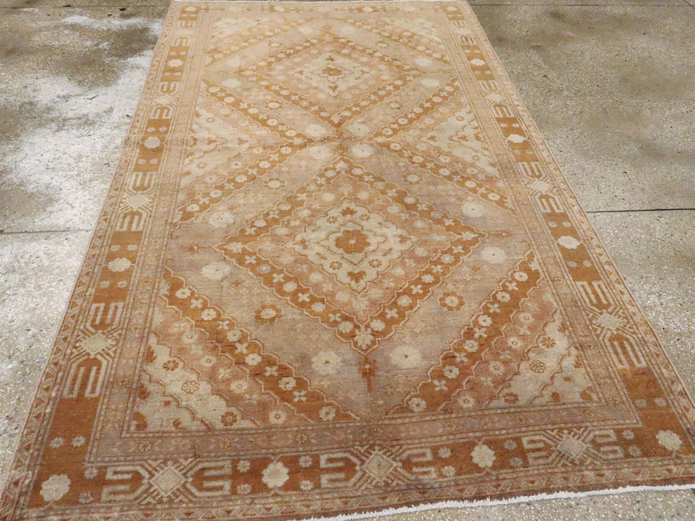 Antique East Turkestan Khotan Carpet, No.13967 - Galerie Shabab