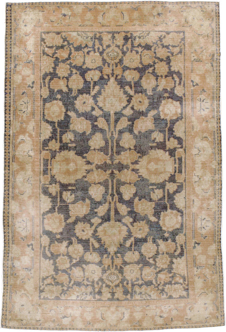 Antique Indian Agra Carpet, No.13970 - Galerie Shabab