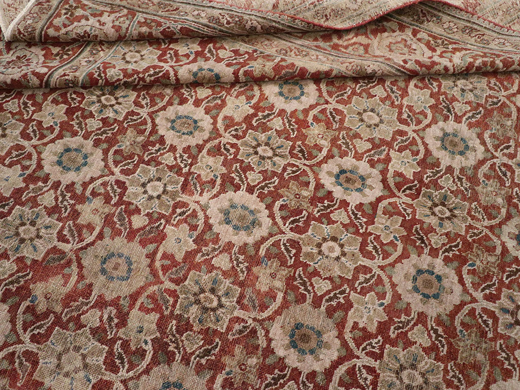 Antique Persian Tabriz Carpet, No.13971 - Galerie Shabab