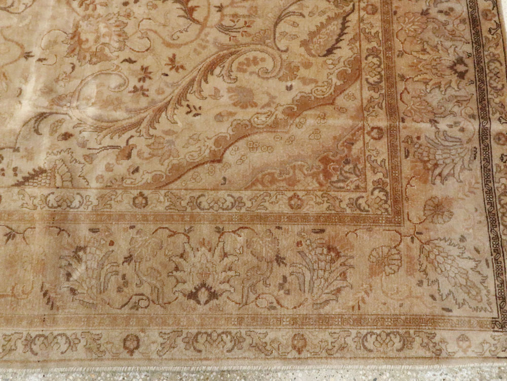 Antique Persian Tabriz Carpet, No.13983 - Galerie Shabab