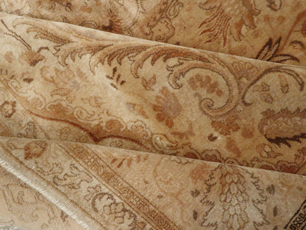 Antique Persian Tabriz Carpet, No.13983 - Galerie Shabab