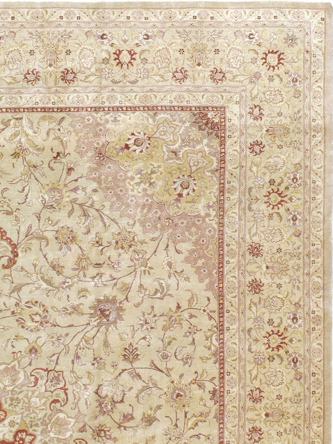 Vintage Persian Tabriz Carpet, No.13991 - Galerie Shabab