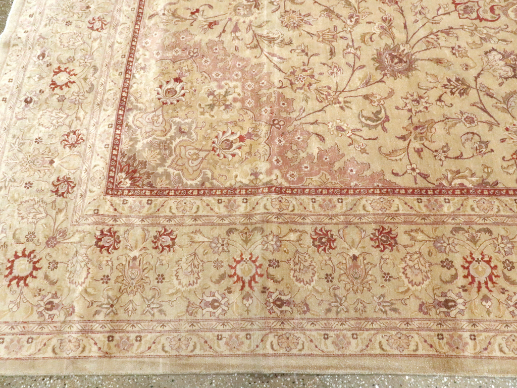 Vintage Persian Tabriz Carpet, No.13991 - Galerie Shabab