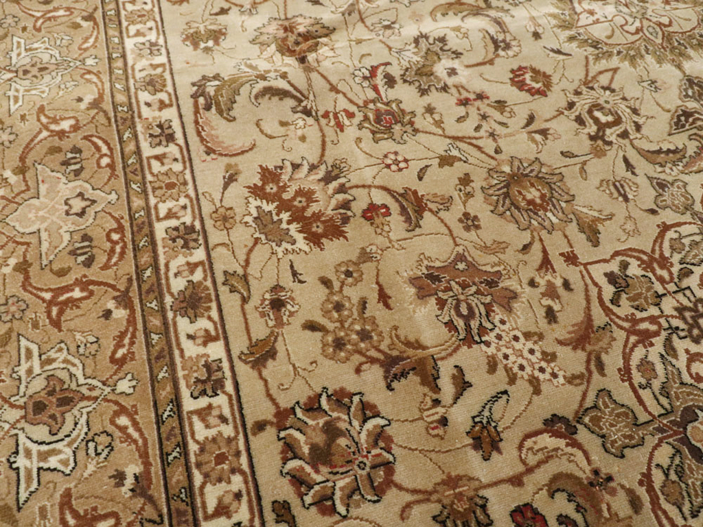 Vintage Persian Tabriz Carpet, No.13995 - Galerie Shabab