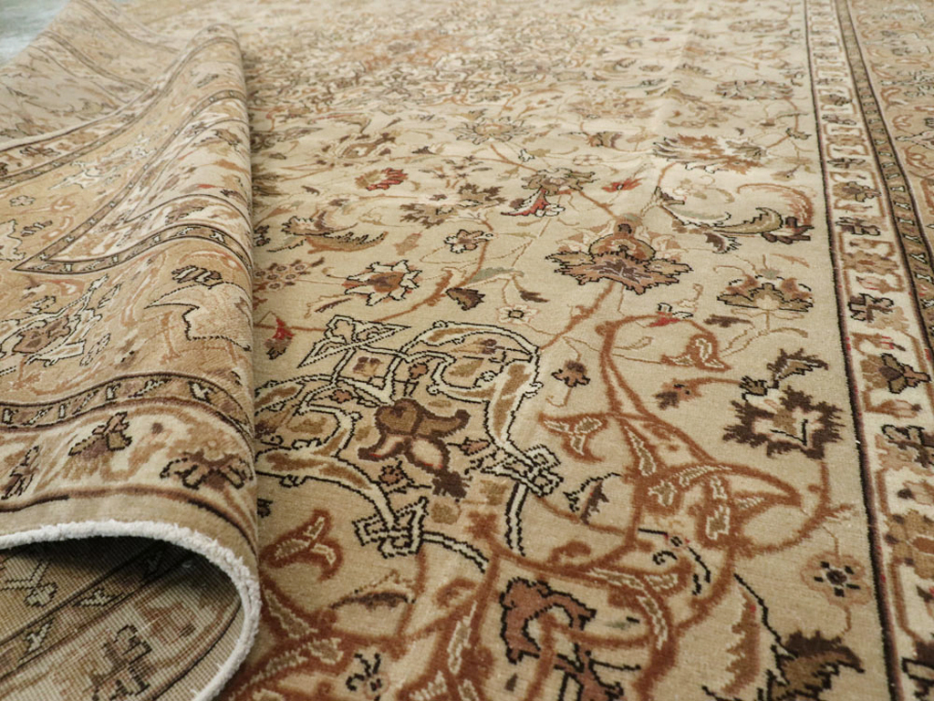 Vintage Persian Tabriz Carpet, No.13995 - Galerie Shabab