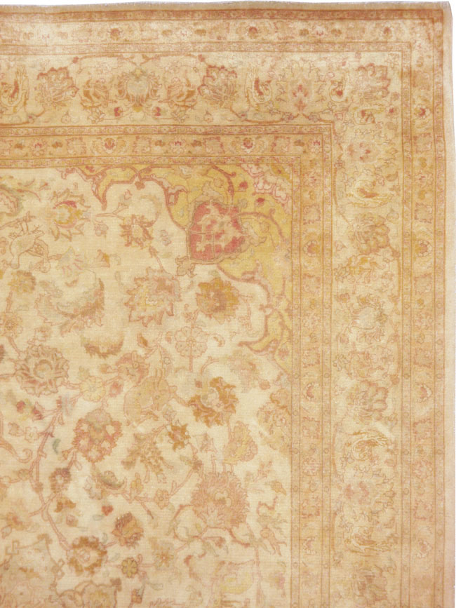 Vintage Persian Tabriz Carpet, No.13998 - Galerie Shabab